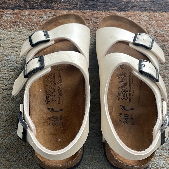 Birkenstock Champagne Le Mans Double Strap Buckle Sandal - Picture 2 of 8